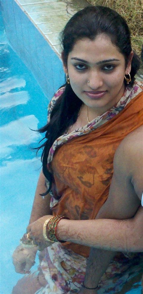 desinude pics|Desi Porn Pics: Nude Women in Free Sex Photos 